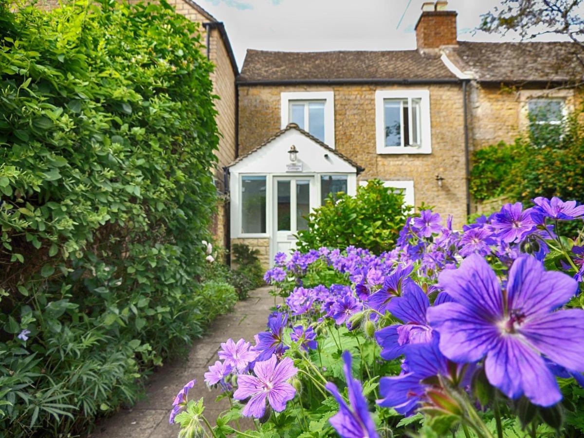 Woodbine Cottage Bourton-on-the-Water Buitenkant foto