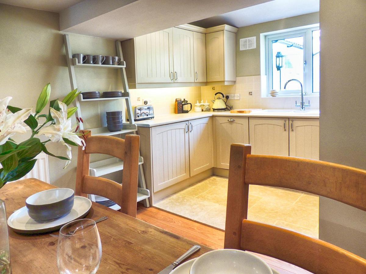 Woodbine Cottage Bourton-on-the-Water Buitenkant foto